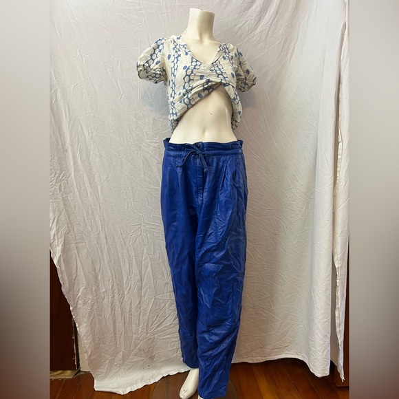 Coolest vintage 80’s real cobalt blue leather drawstring pants - Picture 3 of 9